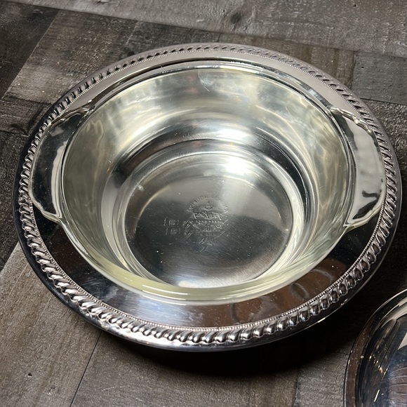 Vintage Metal Serving Dish & Lid with Fire King Glass Casserole - Picture 4 of 9
